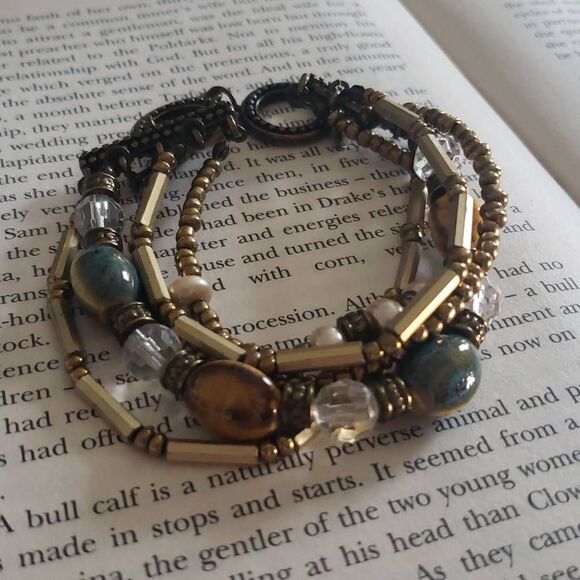 PD Premier Designs Stone Pear Seed Bead Multicolored Toggle Bracelet - Picture 2 of 10